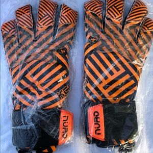 Keepaere Nuro Orange Goalkeeper Gloves Size 9
